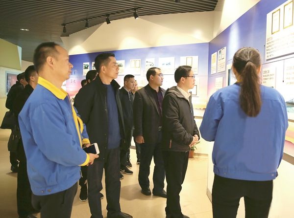 1575513980552095 1575513980552095