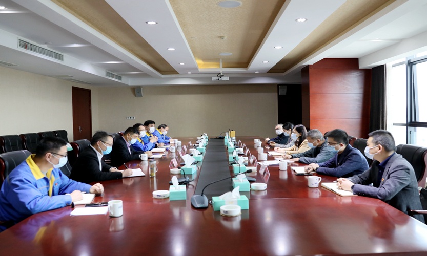 1648530375396608 1648530375396608