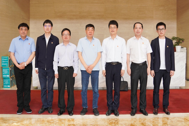 1653017324960001 1653017324960001