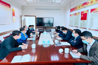 ƽ����ί��ί�����г�����һ��ݰ��ƽ�����������߷�