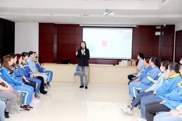 �԰�Ϊ�������Զ�Ϊ�� | QQPKֽҵ��չ�����ഺ�ں��ӵ���ͬ�������ǰ�������������ɳ���