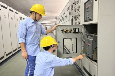 �����ܵ�̼�������������С�QQPKֽҵ2023��Ƚ���������ϵ�л���ʷ׳�